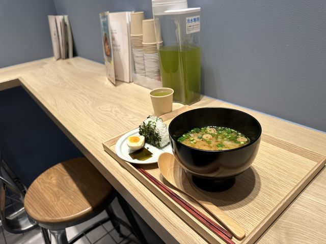 東京・押上。浅草のおみそ汁専門店『MISOJYU  東京ソラマチ店』で東京旅行朝ごはん。