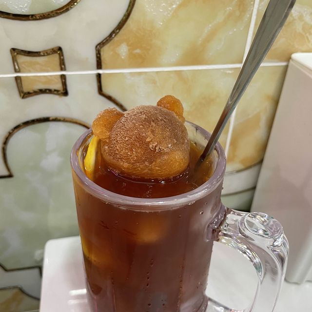 係蓮塘口岸過關又快又easy😝一出去就有好多野食🥰