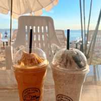 White House Beach Cafe & Restaurant 