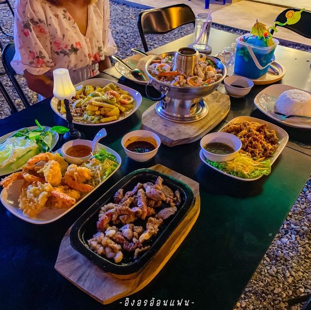 ร้านตำที่มีบาร์เล็กๆ✨