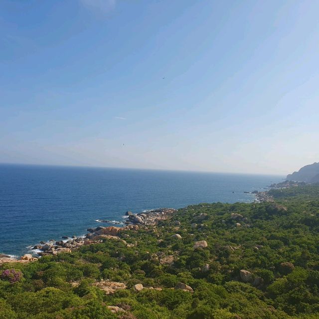 Vinh Hy Bay