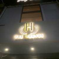 The Hounge   Restaurant เวียงจันทน์
