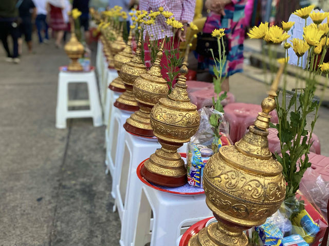 ไปเดินเล่นสะพานมอญกัน 🌿 ' สั ง ข ล ะ บุ รี '