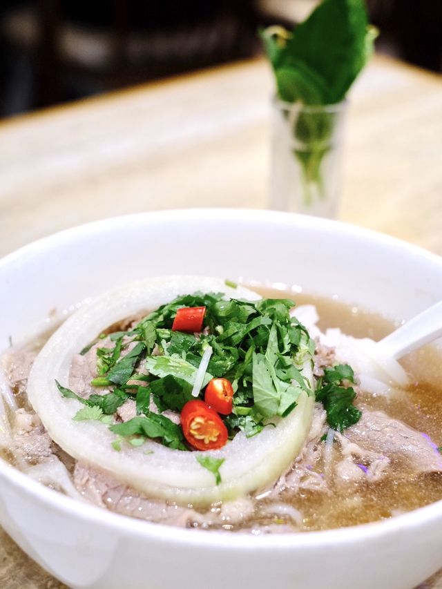 尖沙咀人氣泰越菜