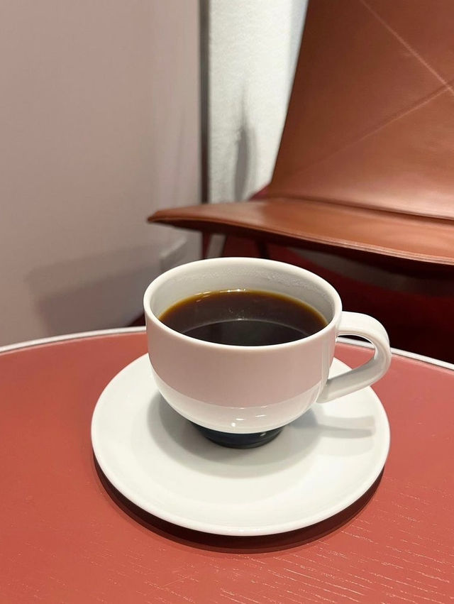 【福岡カフェ】いちごがたっぷりのレアチーズケーキ
