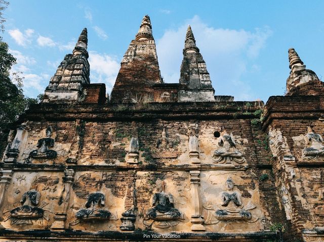 พระธาตุประจำปีมะเส็ง วัดเจ็ดยอด เชียงใหม่