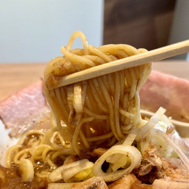 【大阪・道頓堀】1日限定20食！世紀末のカレーラーメン「世紀末の小麦祭り 本店」