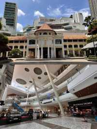 Gurney Paragon Mall: Where Luxury Shopping