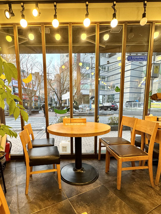 【韓国(釜山)】西面駅周辺で朝食キンパはここ！オーダーしてから手作りしてくれる優しい味✨
