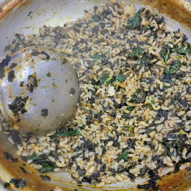 외국인들 에게도 유명한 성수동 줄서는 맛집 , 소문난 성수 감자탕 ❤️