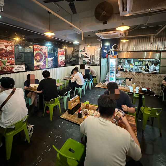 工廈隱世台菜．食盡夜市小食