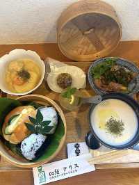 【福岡ランチ】パンとおにぎり🥖🍙どっちも一緒に食べられるランチが嬉しい♡