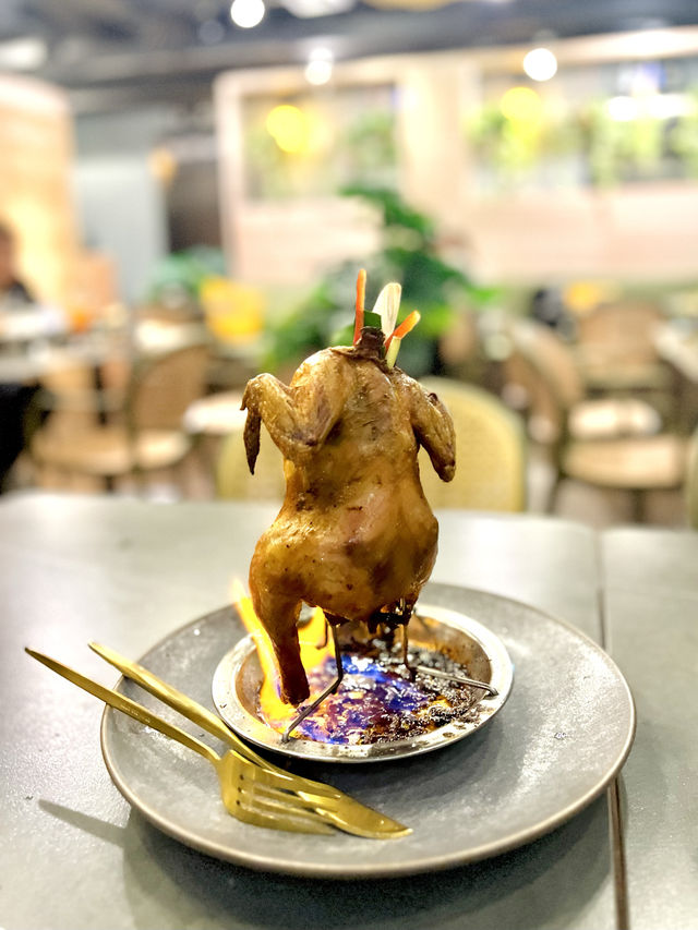 😍😍😍 尖沙咀食泰菜送火焰燒雞🔥🐥💫