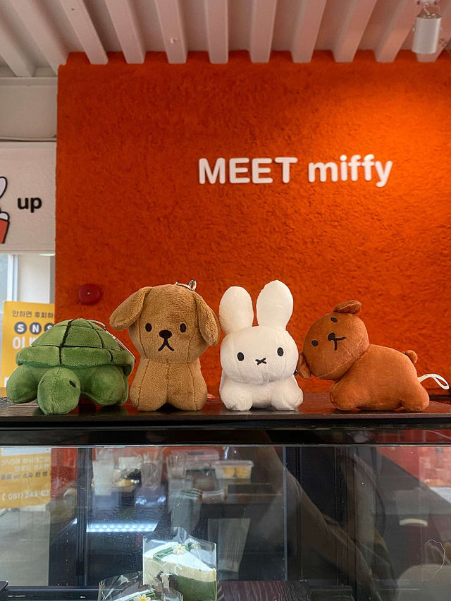 영도 : 미피카페 부산 miffy cafe BUSAN