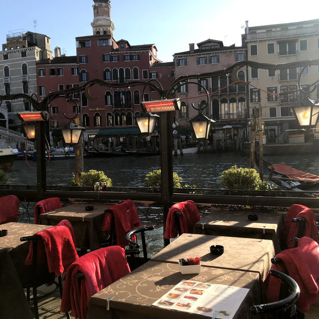 สักครั้งในชีวิตกับเมืองVenice 