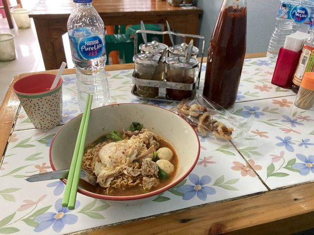 “มาม่าฟ้าธานี” ร้านตำนานของคนชอบกินมาม่า