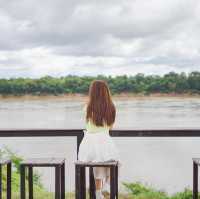คาเฟ่ริมแม่น้ำโขง จ.อุบลราชธานี