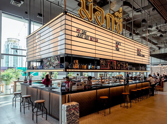曼谷萬豪Moxy 酒店拉查普拉松：時尚潮牌、優越地理位置