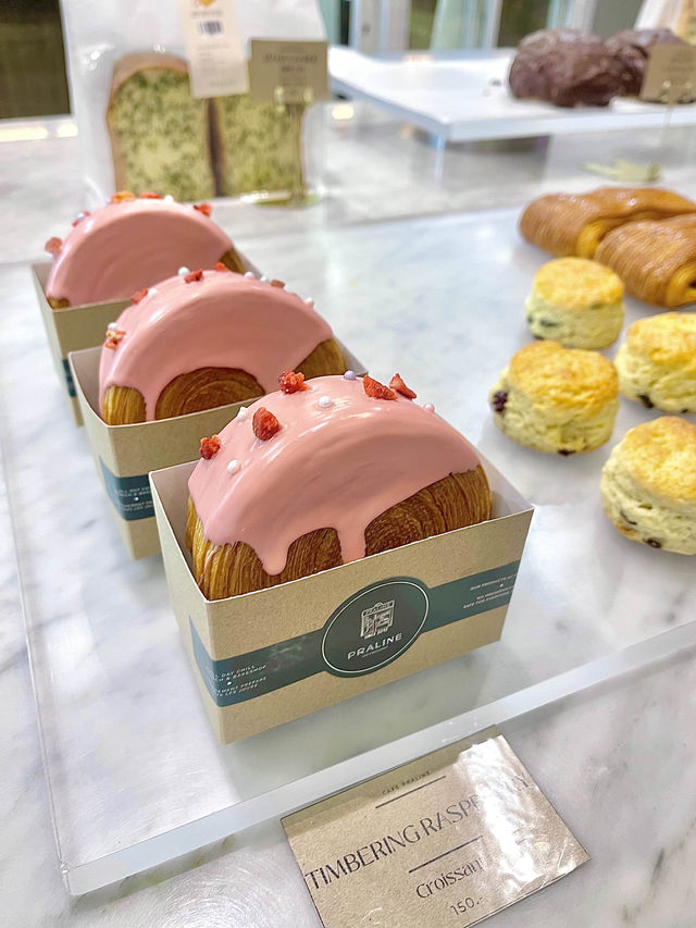 PRALINE Cafe 🍽️ 