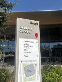 Trải nghiệm Google Store và Google Cafe