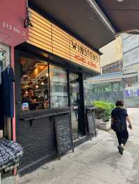 HONGKONG IS THE BEST ‘WINSTONS COFFEE’