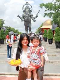 องค์พ่อพระพิฆเนศองค์ยืนที่ใหญ่ที่สุดในโลก