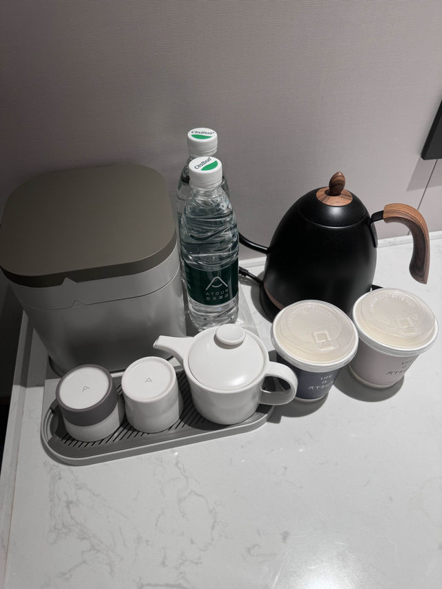 深圳海岸城購物中心南山地鐵站亞朵酒店
