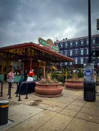 🇺🇸 Findlay Market in Cincinnati: A Culinary and Cultural Gem