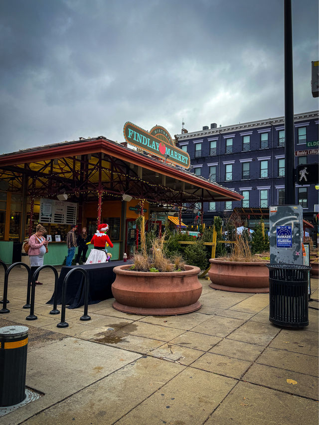 🇺🇸 Findlay Market in Cincinnati: A Culinary and Cultural Gem