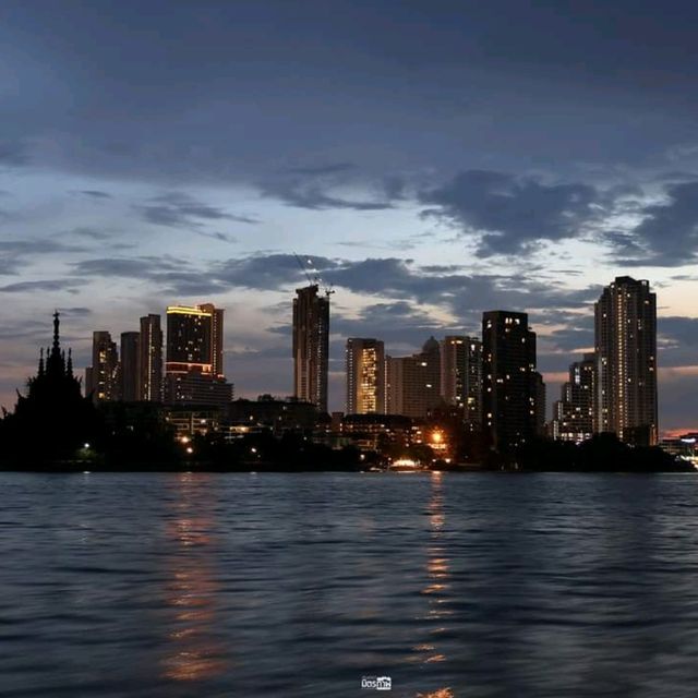 ล่องเรือกลางอ่าวพัทยา กับ Aura Dream Voyage