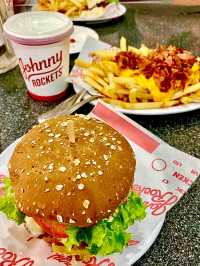 🇺🇸 Johnny Rockets
