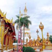พระธาตุพนมฯ วัดดังนครพนม