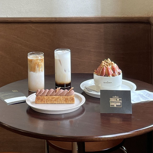 ヨンナムドンにある"OLD MANSION"☕️