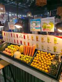UD Town Food Center, Offers Wide Range of Local Thai Food