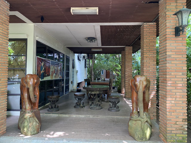 บ้านนายกชวน หลีกภัย จังหวัดตรัง