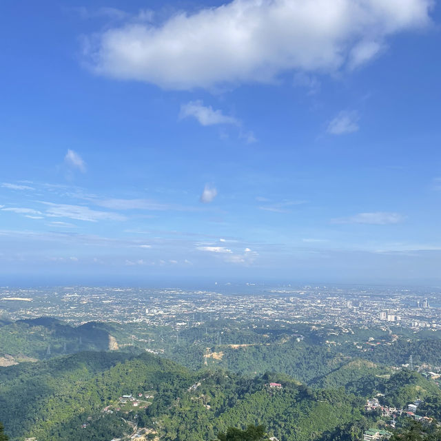 🇵🇭セブ島　📍La Parisienne Sky