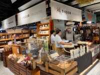 第六市場✨台中的美食聚集地✨