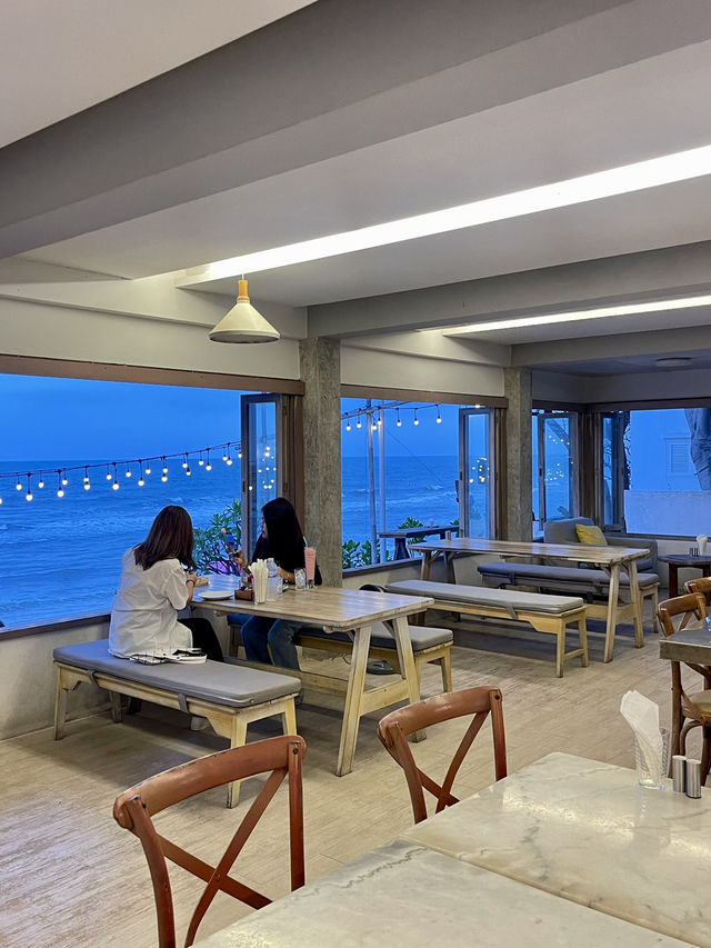 Veranda Lodge ที่พักริมทะเล บรรยากาศสุดฟิน