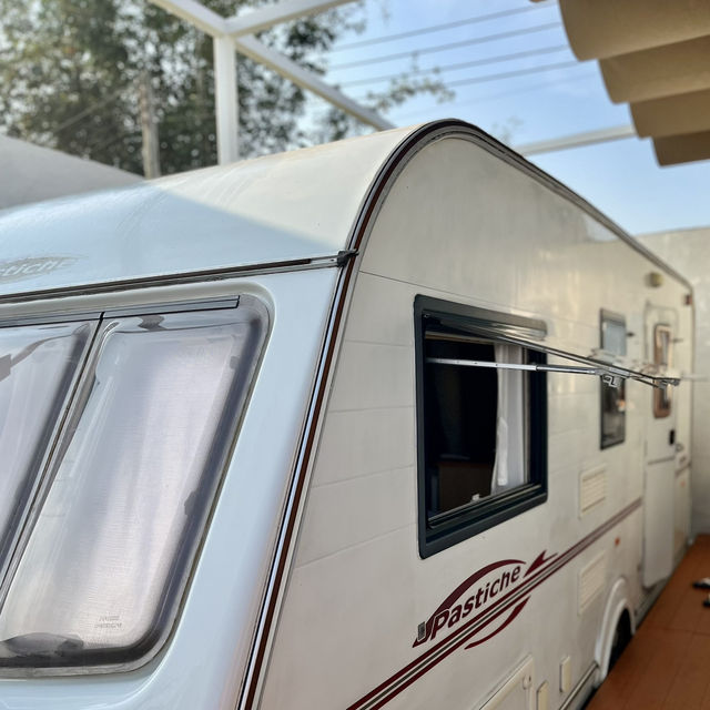 สวยแบบฉ่ำ!! 💙💙  BHAGAVA CARAVANA