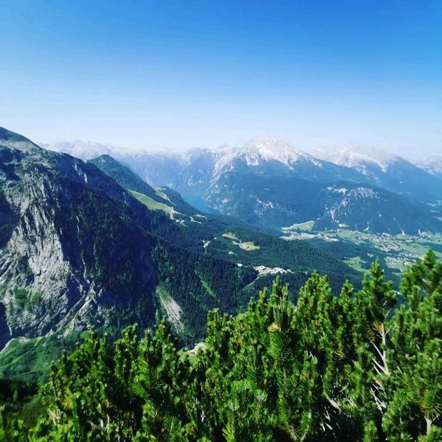 Day trip to Eagle's Nest in Berchtesgaden