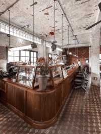 De-Po Cafe. 