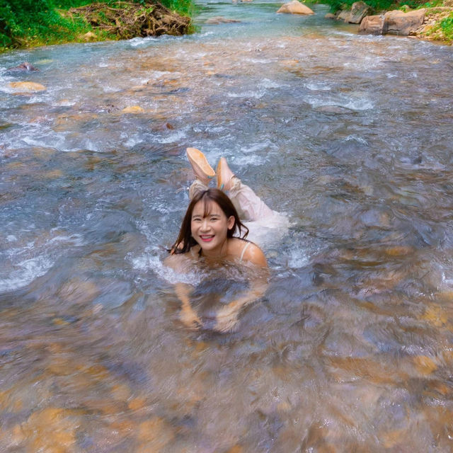 ลานกางเต็นท์ และที่พักติดริมน้ำสระบุรี