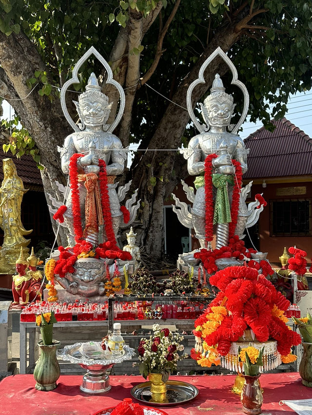Temple that women cann't  in Chiangma