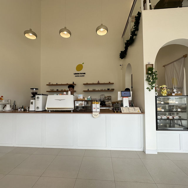 Lemon thyme cafe