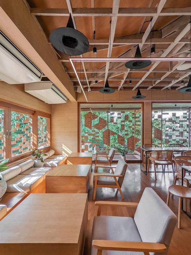 New Concept NaNa Coffee Roasters Ari