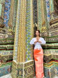 🌟 Wat Arun: A Breathtaking View You Can’t Miss! 🏯✨