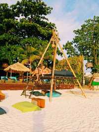 泰國麗貝島時尚沙灘🏖️海景海鮮餐廳酒吧:Art Beach Club