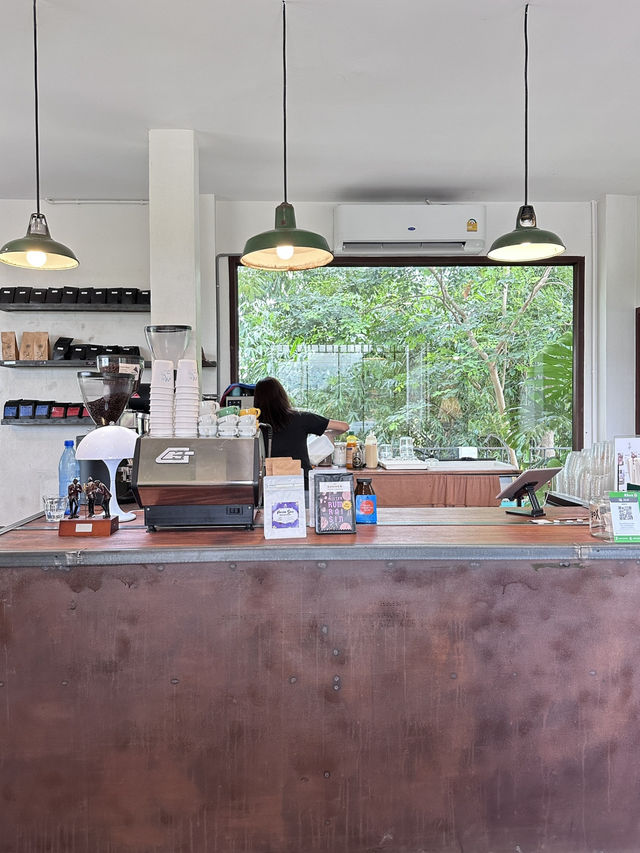 LYN cafe' : คาเฟ่สุดคูล จ.น่าน
