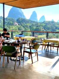 DINING WITH A VIEW, BAMBOO LEAF YANGSHUO SCENIC LOUNGE