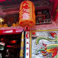 **Hiang Thian Siang Ti Temple – A Traveler’s Review**